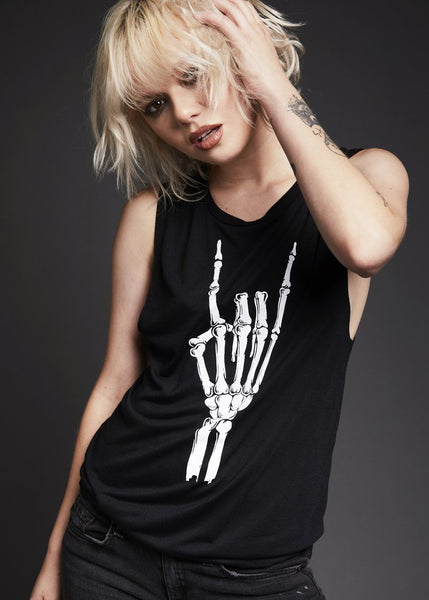 skeleton hand muscle tee