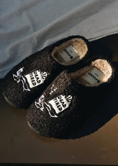 Skull slippers goth home gothic coffee pyknic 