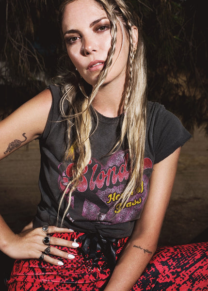 Blondie heart of glass tee