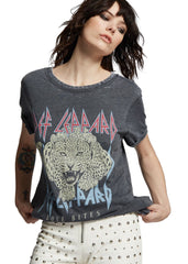 Def Leppard women's band tee