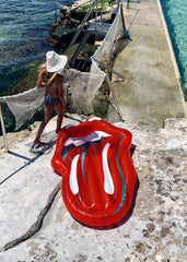 rolling-stones-lips-pool-float